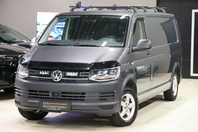 volkswagen-transporter-diesel-2018-big-0