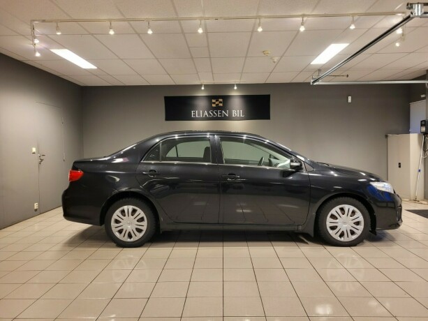 toyota-corolla-diesel-2012-big-3