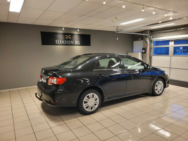 toyota-corolla-diesel-2012-big-4