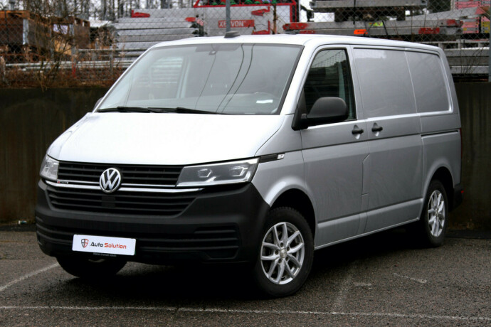 volkswagen-transporter-diesel-2021-big-0