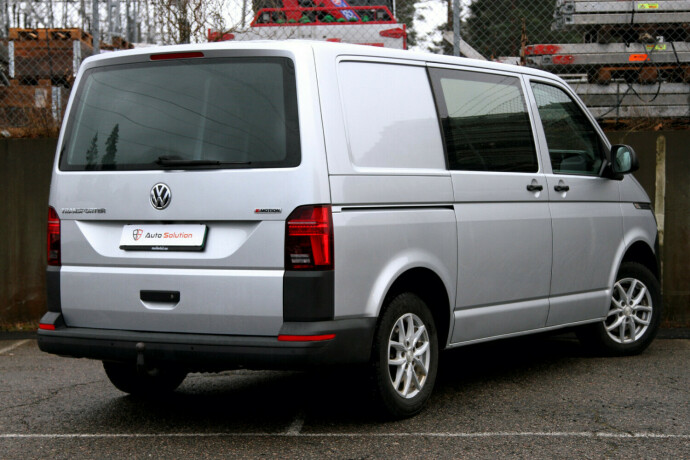 volkswagen-transporter-diesel-2021-big-1