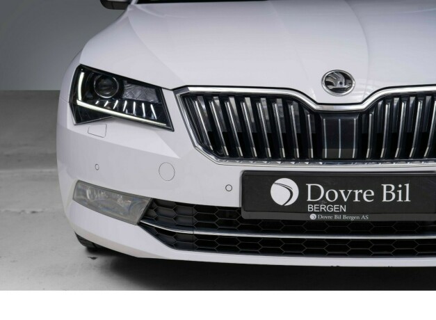 skoda-superb-diesel-2016-big-4