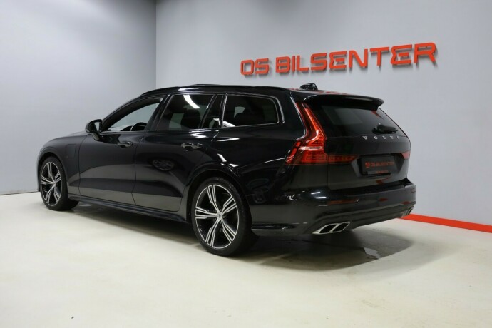 volvo-v60-elektrisitetbensin-2021-big-3