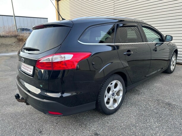 ford-focus-bensin-2012-big-3