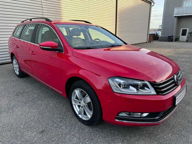 volkswagen-passat-diesel-2012-big-1