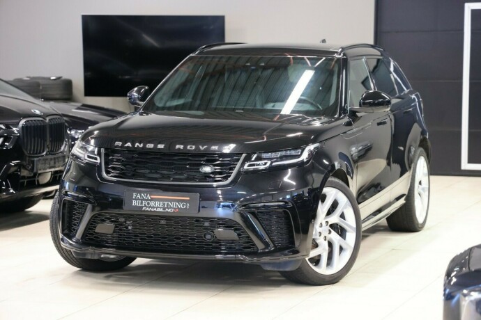 land-rover-range-rover-velar-bensin-2020-big-0