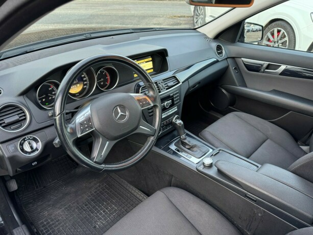 mercedes-benz-c-klasse-diesel-2012-big-7