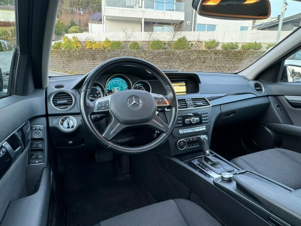 mercedes-benz-c-klasse-diesel-2012-big-9