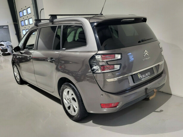 citroen-c4-picasso-diesel-2015-big-6