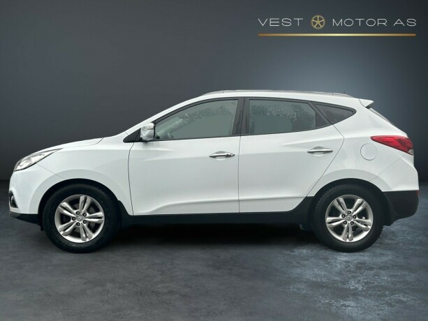 hyundai-ix35-diesel-2011-big-3