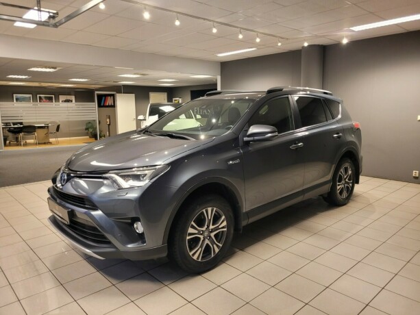 toyota-rav4-elektrisitetbensin-2017-big-9