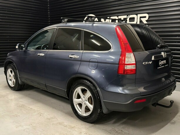 honda-cr-v-diesel-2008-big-1