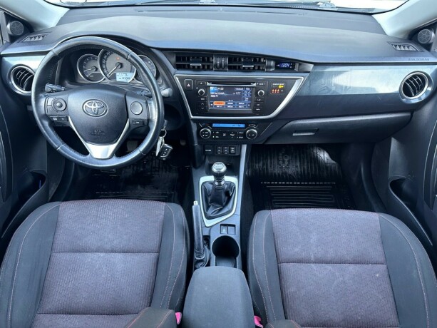 toyota-auris-diesel-2014-big-12