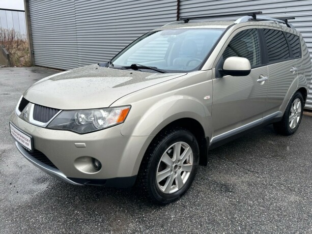 mitsubishi-outlander-diesel-2008-big-0