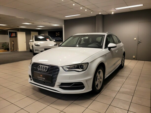 audi-a3-elektrisitetbensin-2016-big-9