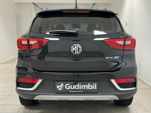 mg-zs-ev-elektrisitet-2020-big-4