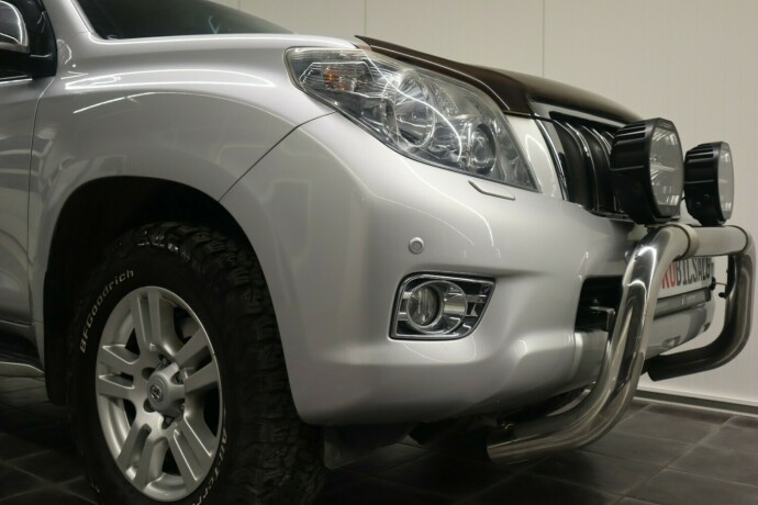 toyota-land-cruiser-diesel-2010-big-9