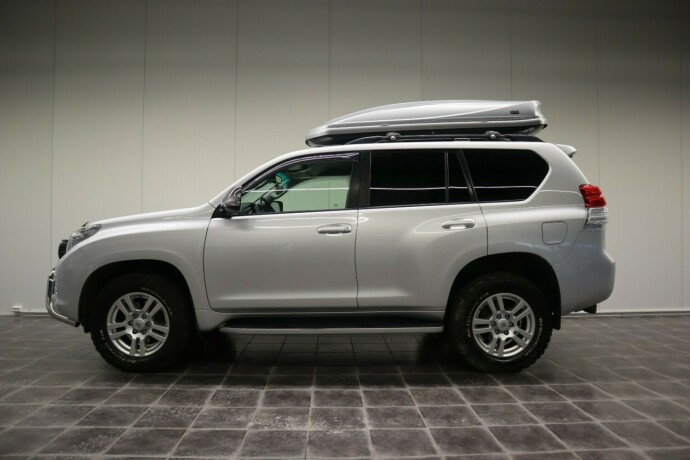 toyota-land-cruiser-diesel-2010-big-2