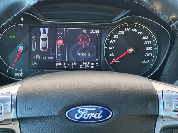 ford-galaxy-diesel-2015-big-16