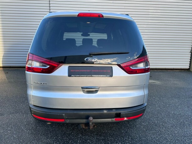 ford-galaxy-diesel-2015-big-10