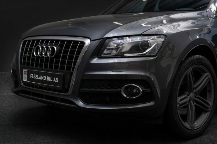 audi-q5-elektrisitetbensin-2012-big-1