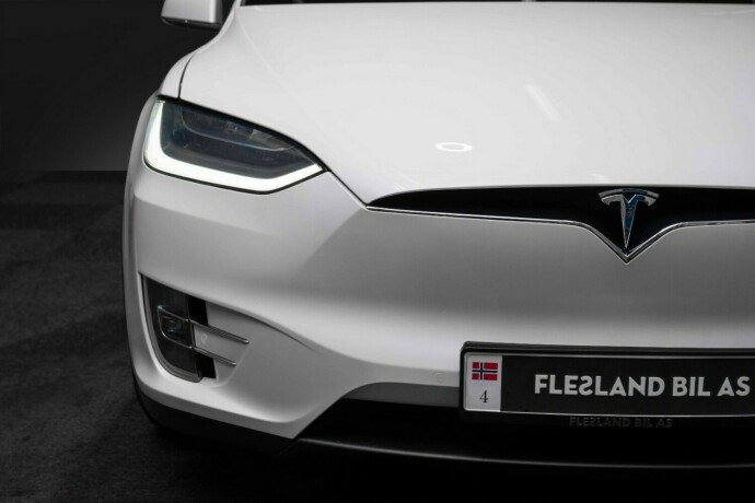 tesla-model-x-elektrisitet-2019-big-5