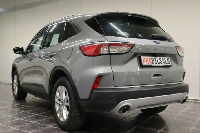 ford-kuga-elektrisitetbensin-2023-big-16