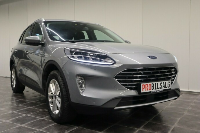 ford-kuga-elektrisitetbensin-2023-big-12