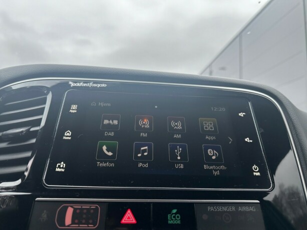 mitsubishi-outlander-elektrisitetbensin-2019-big-28