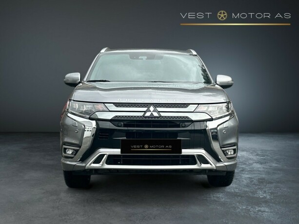 mitsubishi-outlander-elektrisitetbensin-2019-big-1