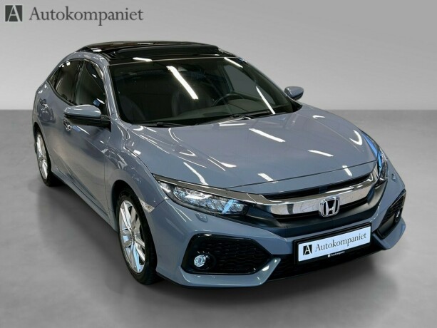 honda-civic-bensin-2018-big-0