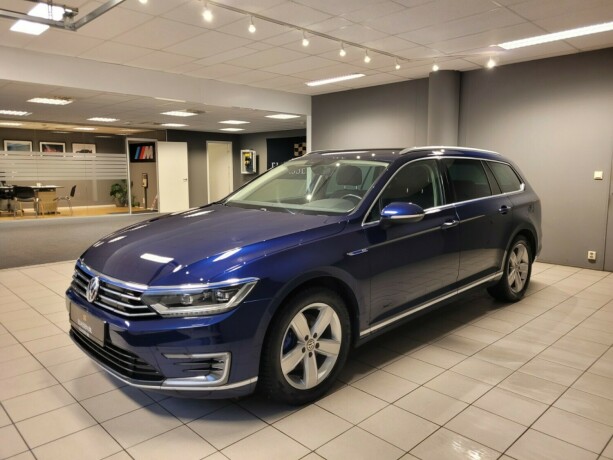 volkswagen-passat-elektrisitetbensin-2018-big-9