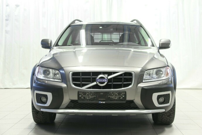 volvo-xc-70-diesel-2010-big-1