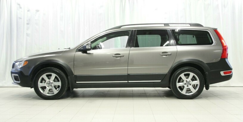 volvo-xc-70-diesel-2010-big-5