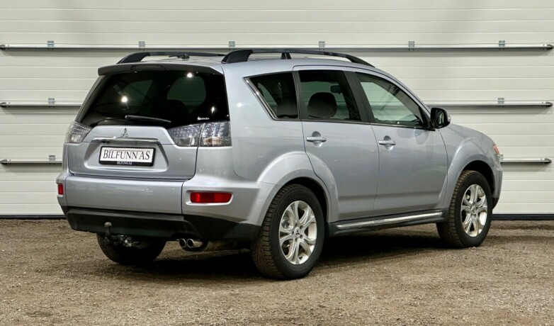 mitsubishi-outlander-diesel-2012-big-2