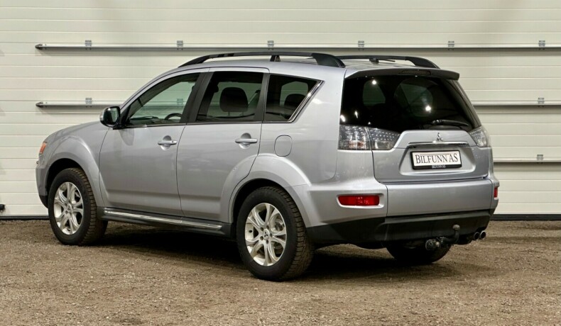 mitsubishi-outlander-diesel-2012-big-3