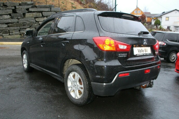 mitsubishi-asx-diesel-2012-big-2