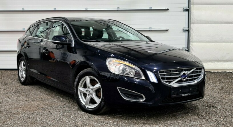 volvo-v60-diesel-2011-big-0