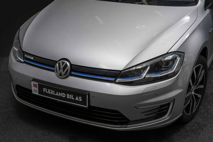 volkswagen-golf-elektrisitet-2020-big-4