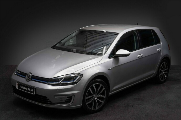 volkswagen-golf-elektrisitet-2020-big-1