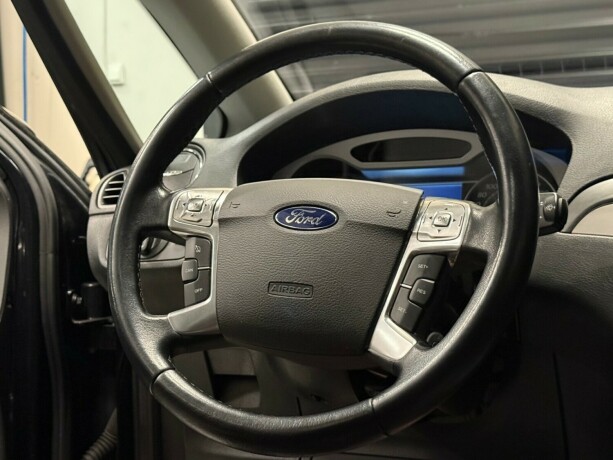 ford-s-max-diesel-2009-big-12