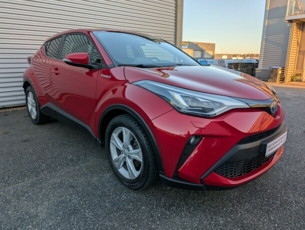 toyota-c-hr-elektrisitetbensin-2020-big-1