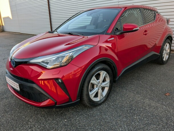 toyota-c-hr-elektrisitetbensin-2020-big-0