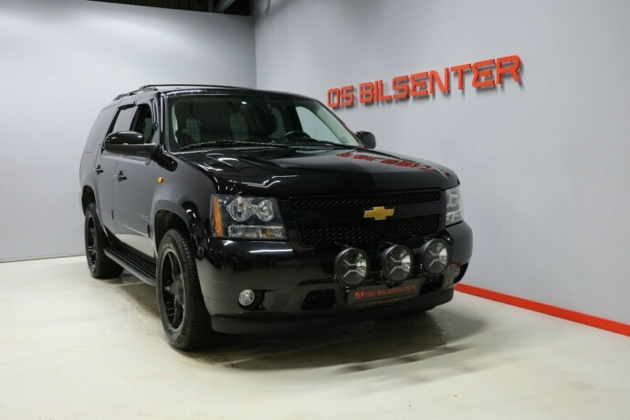 chevrolet-tahoe-bensin-2014-big-0