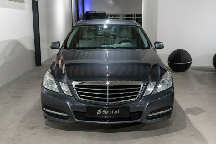 mercedes-benz-e-klasse-diesel-2012-big-1