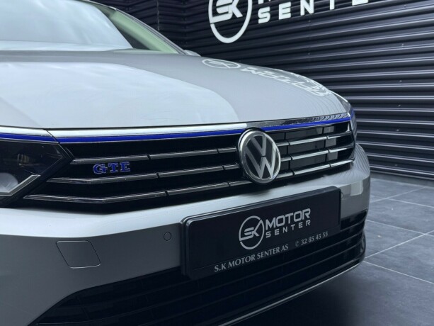 volkswagen-passat-elektrisitetbensin-2017-big-3