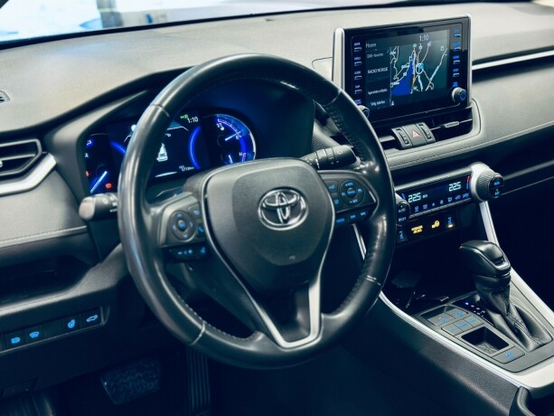 toyota-rav4-elektrisitetbensin-2019-big-10