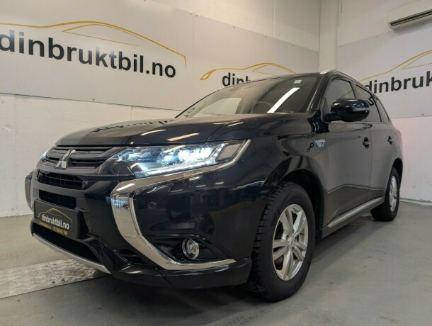 mitsubishi-outlander-elektrisitetbensin-2017-big-1