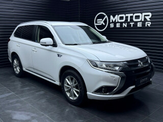 Mitsubishi | Outlander | Elektrisitet+bensin | 2016