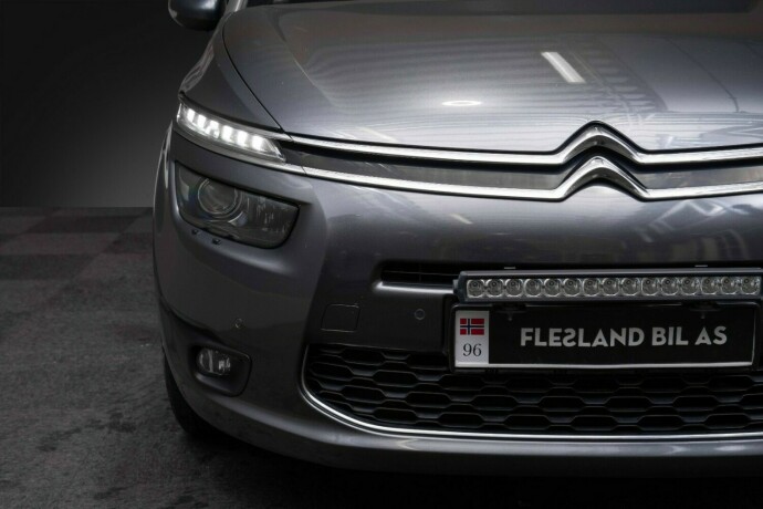 citroen-c4-picasso-diesel-2015-big-5